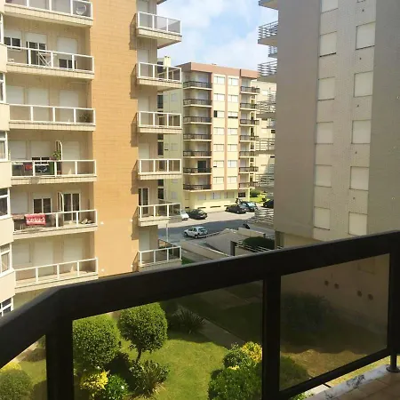 2 Bedrooms At 150 M Away From The With Sea View Balcony And Wifi Viana do Castelo