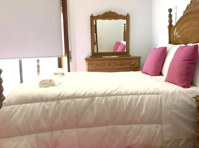 Spacious With Sea View In Viana Do Castelo, 90 M²