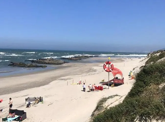 아파트 Spacious With Sea View In Viana Do Castelo, 90 M² *